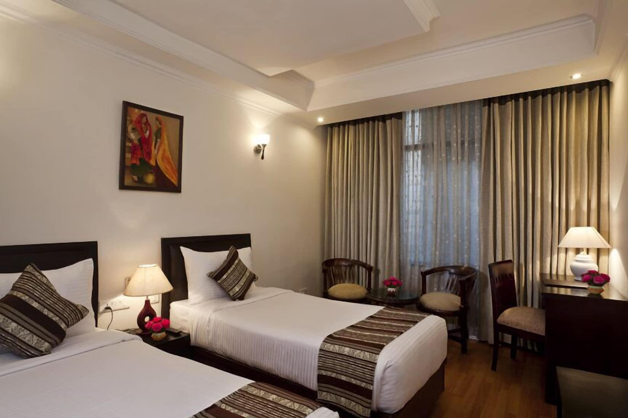 Hotel Saptagiri Neu-Delhi Exterior foto